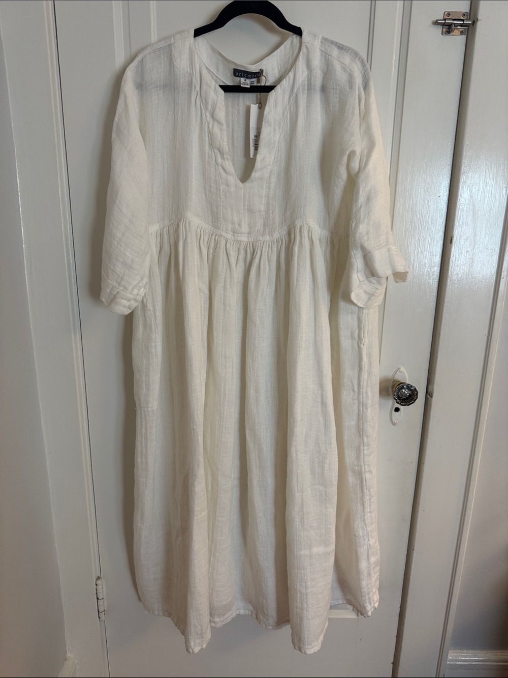 Artemesia Imogene Linen Maxi Dress - White